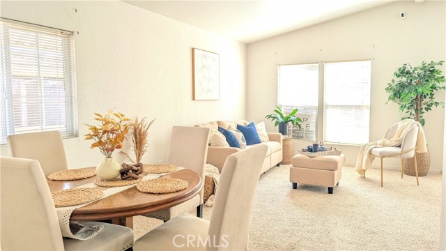 Detail Gallery Image 5 of 25 For 12147 Lakeland Rd #9,  Santa Fe Springs,  CA 90670 - 2 Beds | 2 Baths