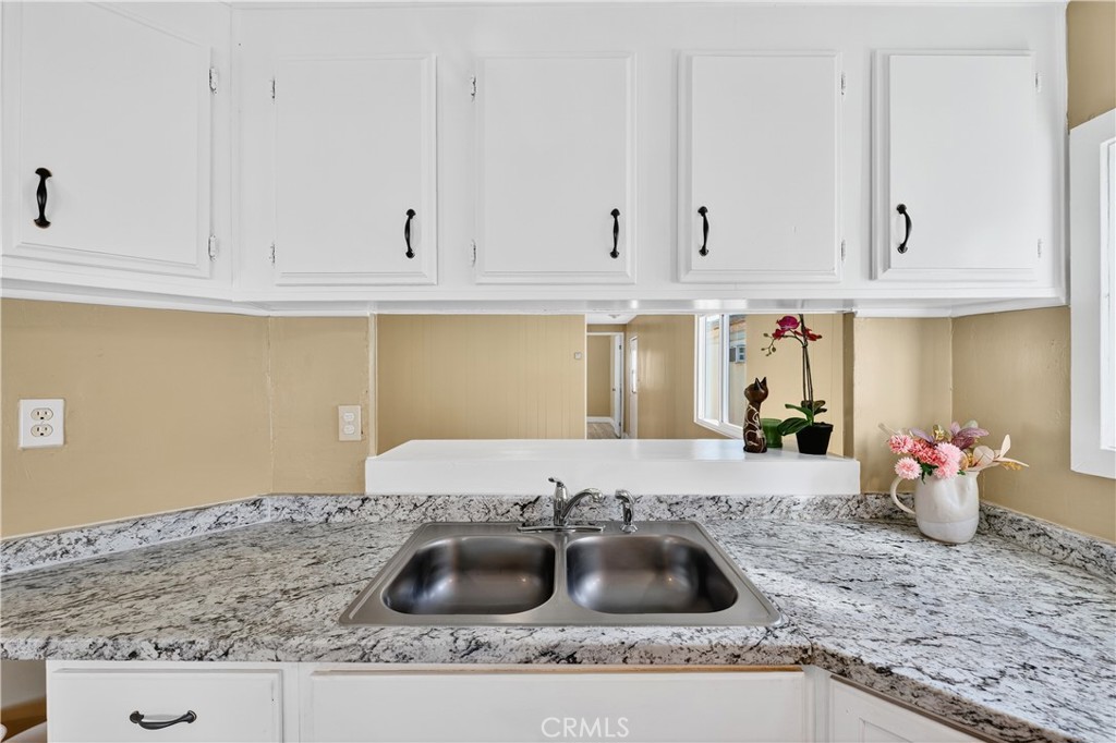 MLS #DW25240713 image #6