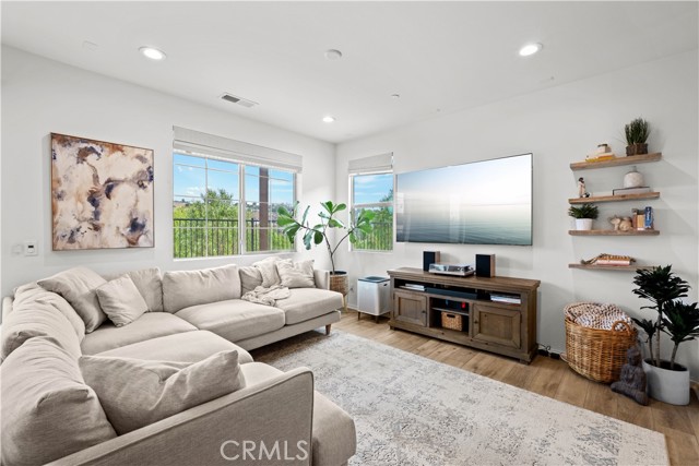 Detail Gallery Image 6 of 67 For 3145 Telaga Rd, Carlsbad,  CA 92010 - 3 Beds | 2/1 Baths