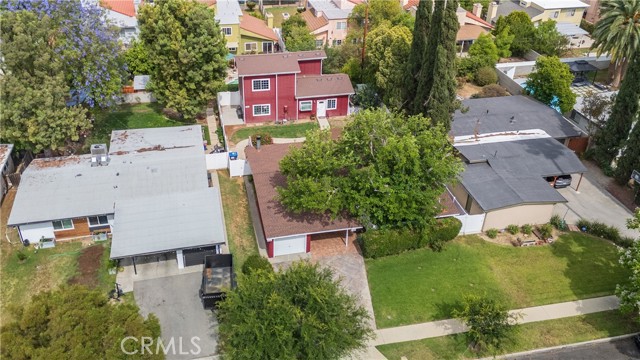 7744 Rhea Avenue, Reseda CA: https://media.crmls.org/medias/bf9926c4-6dd2-4db5-a433-fafbd7633c73.jpg