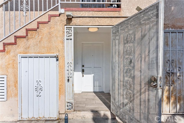 Detail Gallery Image 19 of 24 For 2748 E 58th St, Huntington Park,  CA 90255 - 6 Beds | 4 Baths