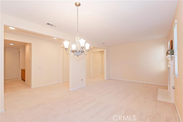 Detail Gallery Image 8 of 57 For 3607 Mountain Shadows Ct, Palmdale,  CA 93551 - 3 Beds | 3 Baths