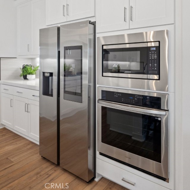 Detail Gallery Image 4 of 25 For 24520 via El Balneario, Valencia,  CA 91354 - 2 Beds | 2 Baths