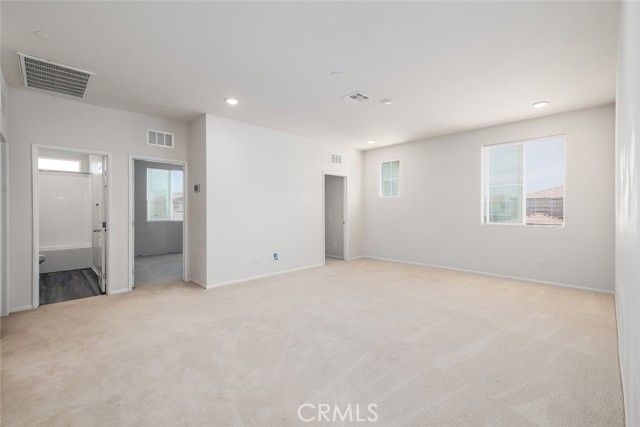 Detail Gallery Image 17 of 34 For 9667 Lasorda Ct, Riverside,  CA 92503 - 5 Beds | 3 Baths