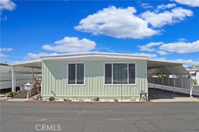 Detail Gallery Image 4 of 74 For 1255 Amethyst Ave #24,  Mentone,  CA 92359 - 2 Beds | 2 Baths