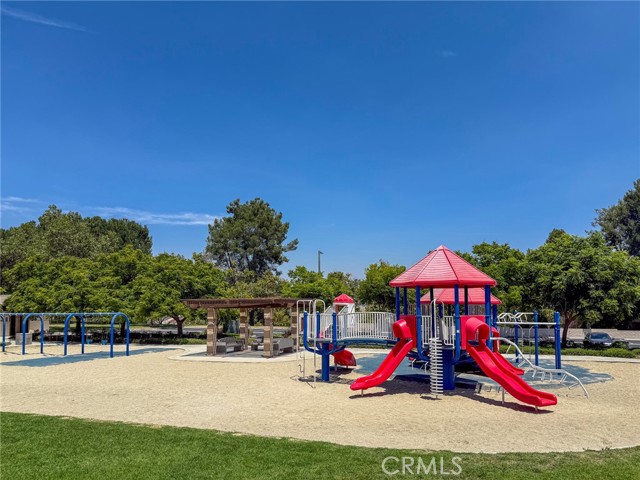 20725 E Crest Ln, Walnut CA: https://media.crmls.org/medias/bf9b08d1-e799-494d-887e-6508f62365a0.jpg