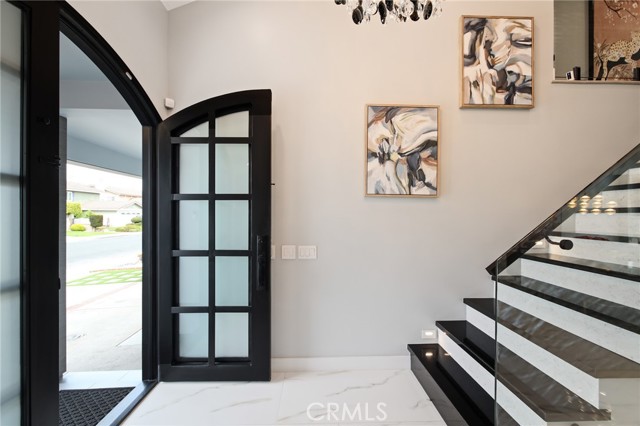 Detail Gallery Image 5 of 74 For 4030 - 4032 W 178th St, Torrance,  CA 90504 - 6 Beds | 3 Baths