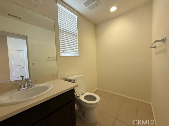 Detail Gallery Image 13 of 42 For 12319 Twin Gables Dr, Chino,  CA 91710 - 4 Beds | 3/1 Baths