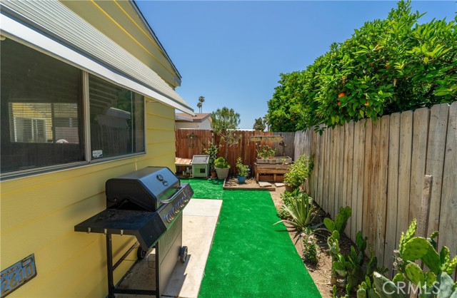 Detail Gallery Image 49 of 49 For 853 S Palm Ave, Hemet,  CA 92543 - 2 Beds | 2 Baths