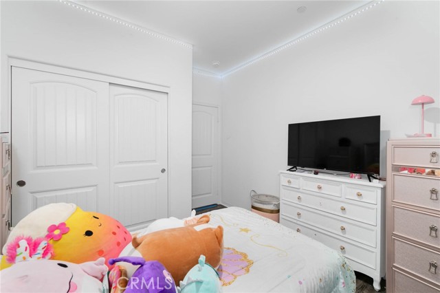 Detail Gallery Image 10 of 14 For 30535 Ridgely Way, Menifee,  CA 92584 - 4 Beds | 2 Baths