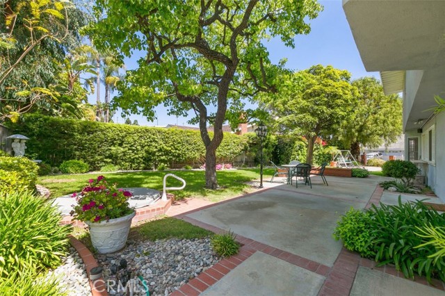 26603 Nokomis Road, Rancho Palos Verdes, California 90275, 4 Bedrooms Bedrooms, ,2 BathroomsBathrooms,Residential,Sold,Nokomis,PV22075761