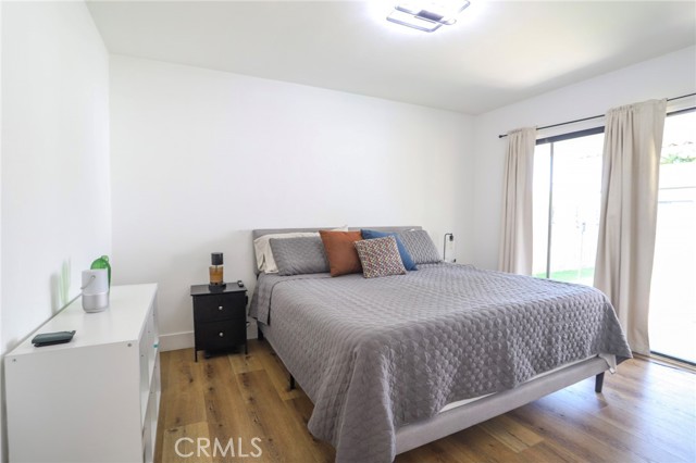 Detail Gallery Image 8 of 35 For 8129 Radford Ave, North Hollywood,  CA 91605 - 6 Beds | 4 Baths