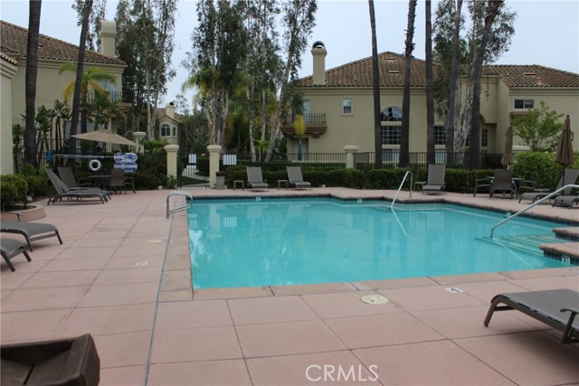 26452 La Scala, Laguna Hills CA: https://media.crmls.org/medias/bf9d0631-55a4-48bc-962b-03912cf358d1.jpg