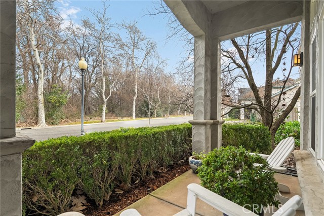 Detail Gallery Image 9 of 59 For 1975 Heritage Oak, Chico,  CA 95928 - 3 Beds | 2 Baths