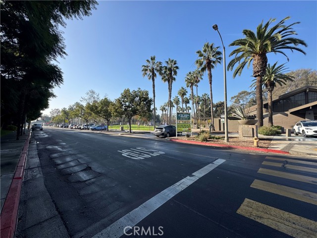 Detail Gallery Image 33 of 35 For 730 215 W 4th St, Long Beach,  CA 90802 - 2 Beds | 2 Baths