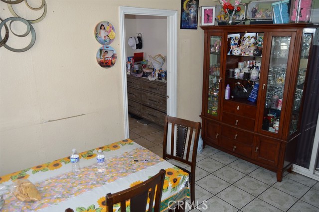 13104 Hoyt Street, Pacoima CA: https://media.crmls.org/medias/bf9f3e70-dc90-45a7-b1f9-93e6f7eacb79.jpg