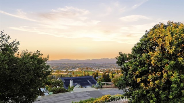 Detail Gallery Image 29 of 32 For 20111 Evening Breeze Dr, Walnut,  CA 91789 - 4 Beds | 3 Baths