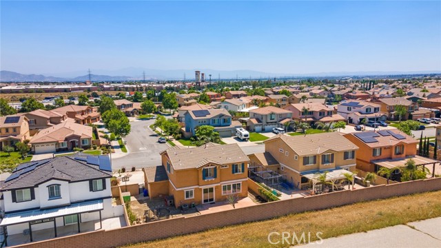 Detail Gallery Image 33 of 36 For 15190 Fox Ridge Dr, Fontana,  CA 92336 - 3 Beds | 2/1 Baths