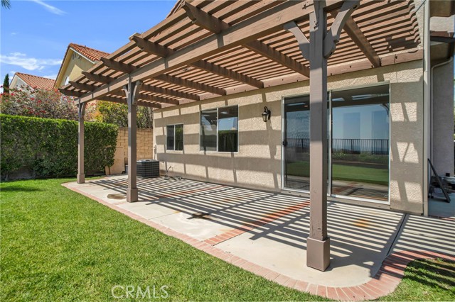 19900 Mariposa Creek Way Way, Porter Ranch CA: https://media.crmls.org/medias/bfa060f2-fe24-4cd4-8cca-7afe04aae736.jpg