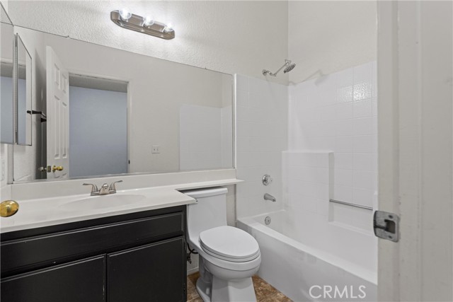 Detail Gallery Image 8 of 24 For 3525 San Jacinto Ave, Rosamond,  CA 93560 - 3 Beds | 2 Baths