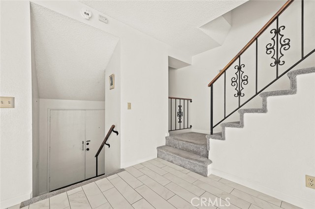 Detail Gallery Image 7 of 35 For 204 E Bay State St a,  Alhambra,  CA 91801 - 3 Beds | 3 Baths