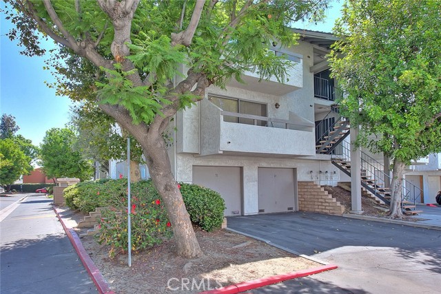 Detail Gallery Image 2 of 45 For 16970 Marygold Ave #70,  Fontana,  CA 92335 - 2 Beds | 2 Baths