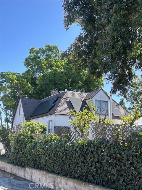 Detail Gallery Image 2 of 5 For 10857 La Mirada Bld, Whittier,  CA 90604 - 2 Beds | 1 Baths