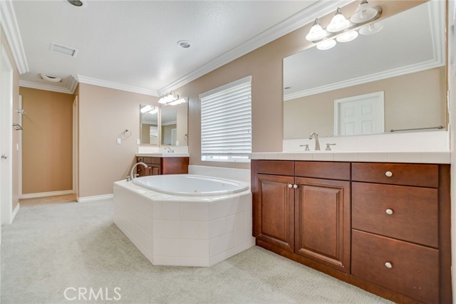 1767 Wright Place, Upland CA: https://media.crmls.org/medias/bfa48e16-01b5-49a4-a630-b265d0bf92b1.jpg
