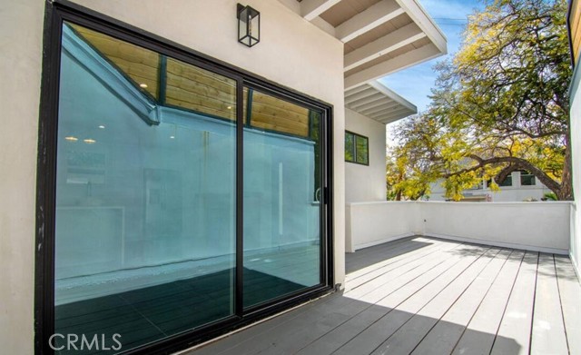 Detail Gallery Image 19 of 20 For 1426 Elevado, Los Angeles,  CA 90026 - 3 Beds | 2/1 Baths