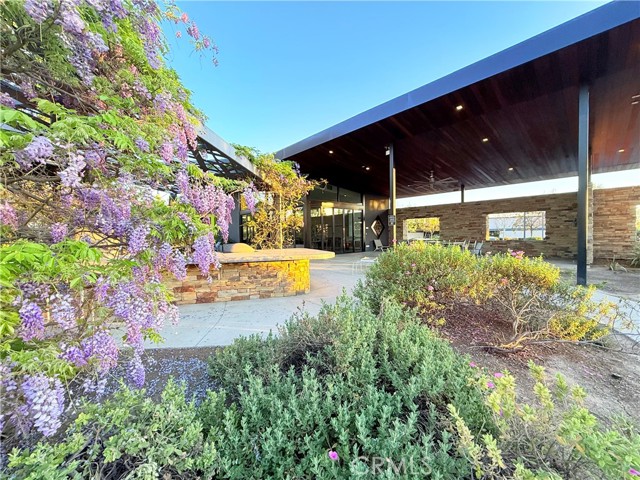 268 Novel, Irvine CA: https://media.crmls.org/medias/bfa5c8e8-5388-44f7-97b1-79542268c97d.jpg