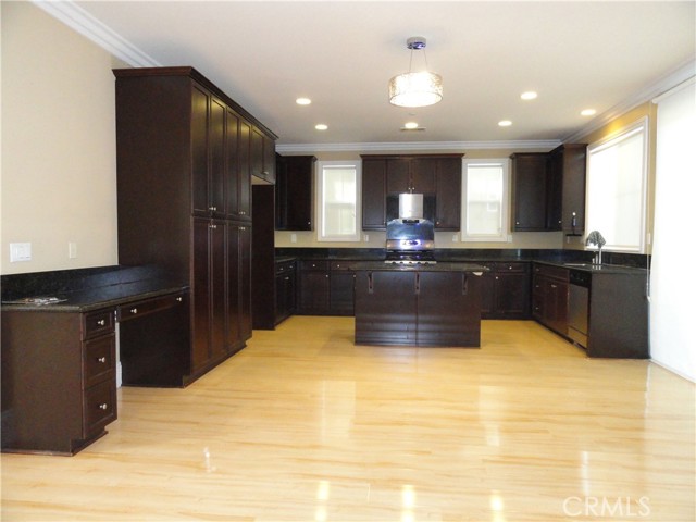 6171 Stonehaven Lane, Cypress CA: https://media.crmls.org/medias/bfa79a0e-4fa2-4006-ad18-a42f26655ee7.jpg