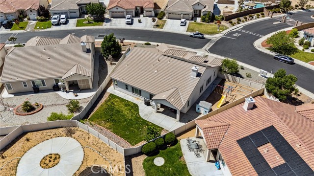 10237 Cotoneaster Street, Apple Valley CA: https://media.crmls.org/medias/bfa8347c-b0cc-4856-a5bc-9629bd2c3f6c.jpg