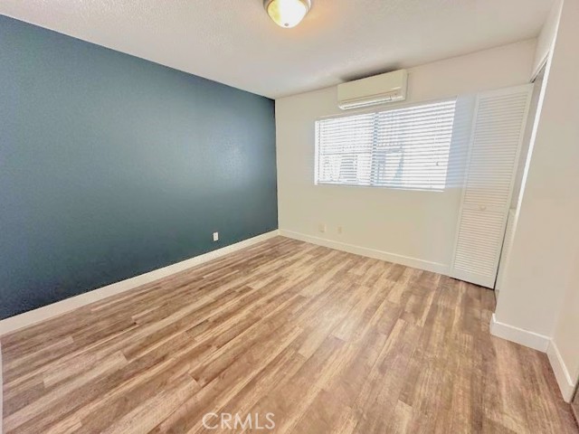 1515 E Appleton Street, Long Beach CA: https://media.crmls.org/medias/bfa83d5a-3fa3-436b-a133-0179a720541e.jpg