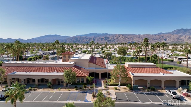 69801 Ramon Road, Cathedral City CA: https://media.crmls.org/medias/bfa8567a-16b9-4052-ab6b-51a944023a31.jpg