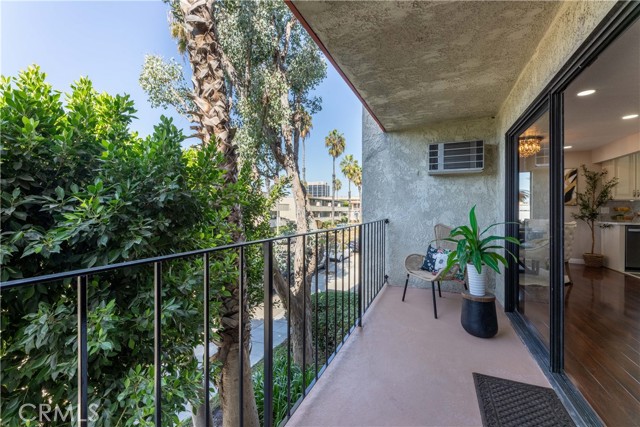 Detail Gallery Image 27 of 46 For 3530 Elm Ave #112,  Long Beach,  CA 90755 - 2 Beds | 2 Baths