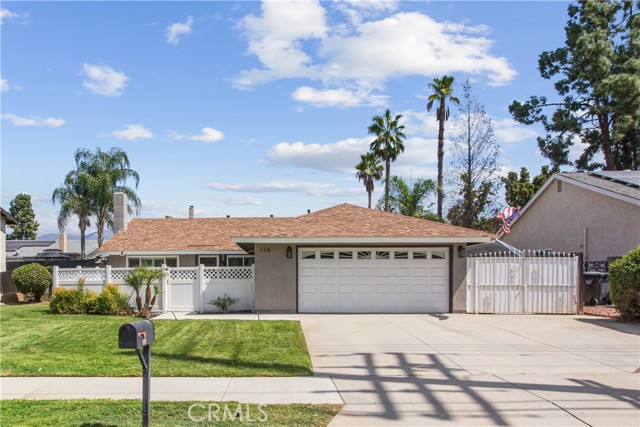Detail Gallery Image 3 of 31 For 110 Judson St, Redlands,  CA 92374 - 3 Beds | 2 Baths