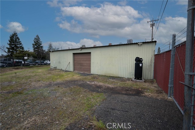 2218 Veatch, Oroville, California 95965, ,Commercial Lease,For Rent,2218 Veatch,CRSN23023579