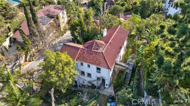 Detail Gallery Image 31 of 33 For 2329 N Edgemont, Los Angeles,  CA 90027 - 5 Beds | 3 Baths