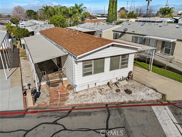 Detail Gallery Image 4 of 34 For 22111 Newport Ave #68,  Grand Terrace,  CA 92313 - 2 Beds | 2 Baths