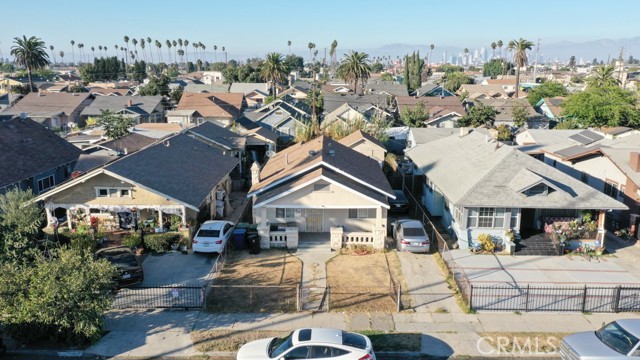 Detail Gallery Image 5 of 10 For 531 W 61st St, Los Angeles,  CA 90044 - 2 Beds | 1 Baths