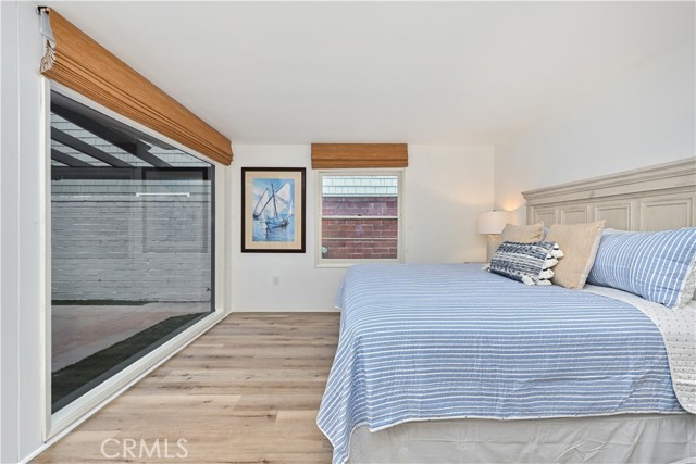 Detail Gallery Image 9 of 17 For 121 E Bay Front, Newport Beach,  CA 92662 - 3 Beds | 2 Baths