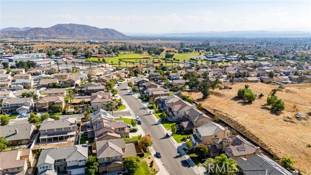 Detail Gallery Image 34 of 40 For 12801 Azalea St, Moreno Valley,  CA 92555 - 4 Beds | 2/1 Baths