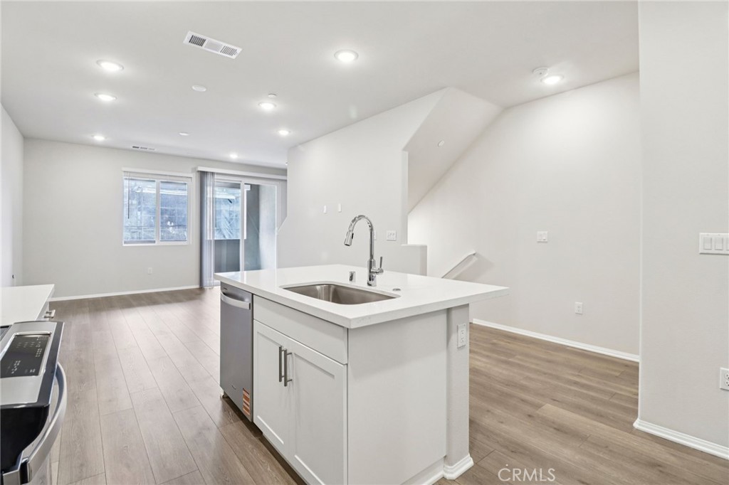 407 Lotus Drive - photo 8