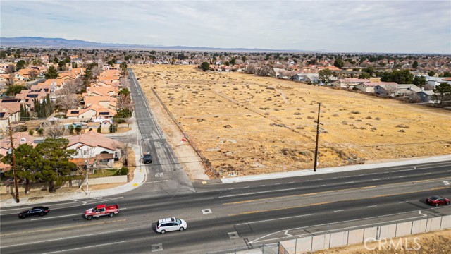 Detail Gallery Image 21 of 36 For 43600 E 7th St, Lancaster,  CA 93535 - – Beds | – Baths