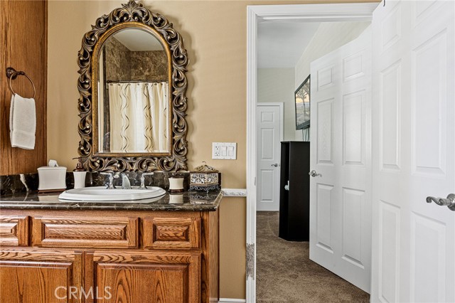 919 Venus Way, Crestline, CA 92325