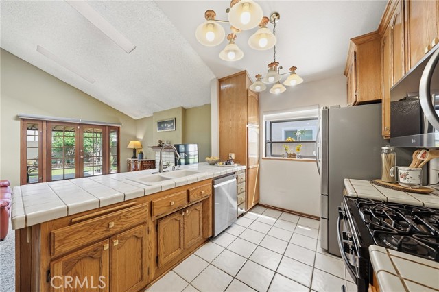 Detail Gallery Image 8 of 35 For 13507 Elgers, Cerritos,  CA 90703 - 5 Beds | 4 Baths