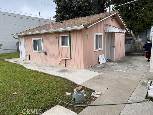 1610 Basler, Sacramento CA: https://media.crmls.org/medias/bfb1ccba-a1a1-49dd-8004-645281c20621.jpg