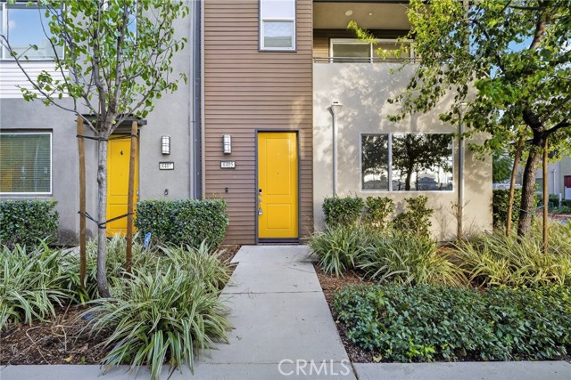 Detail Gallery Image 48 of 55 For 8405 N Fusion, Northridge,  CA 91325 - 4 Beds | 4 Baths