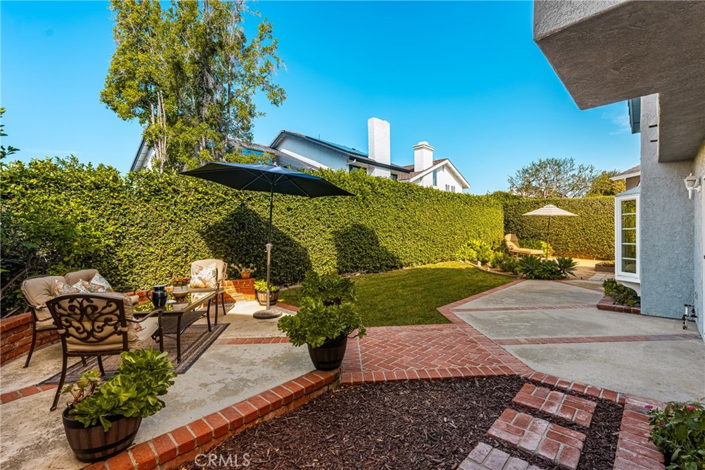 MLS #OC25253550 image #37