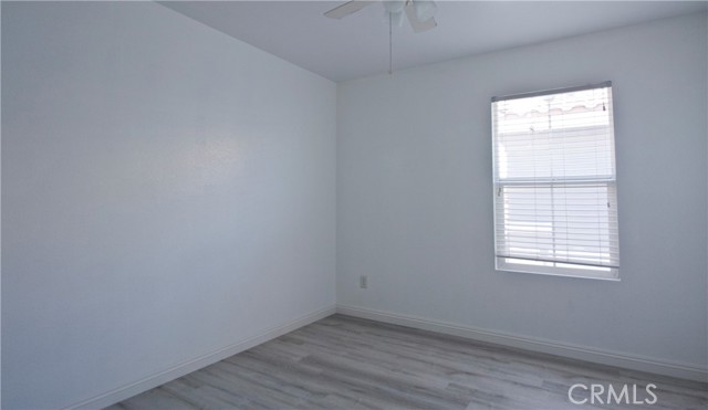 6163 S Hills Way, Fontana CA: https://media.crmls.org/medias/bfb35ca0-174d-465b-ac1b-13ad31f70672.jpg
